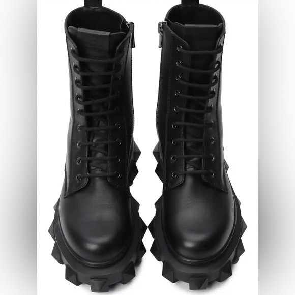 Valentino Garavani Trackstud Combat Boots main image 2